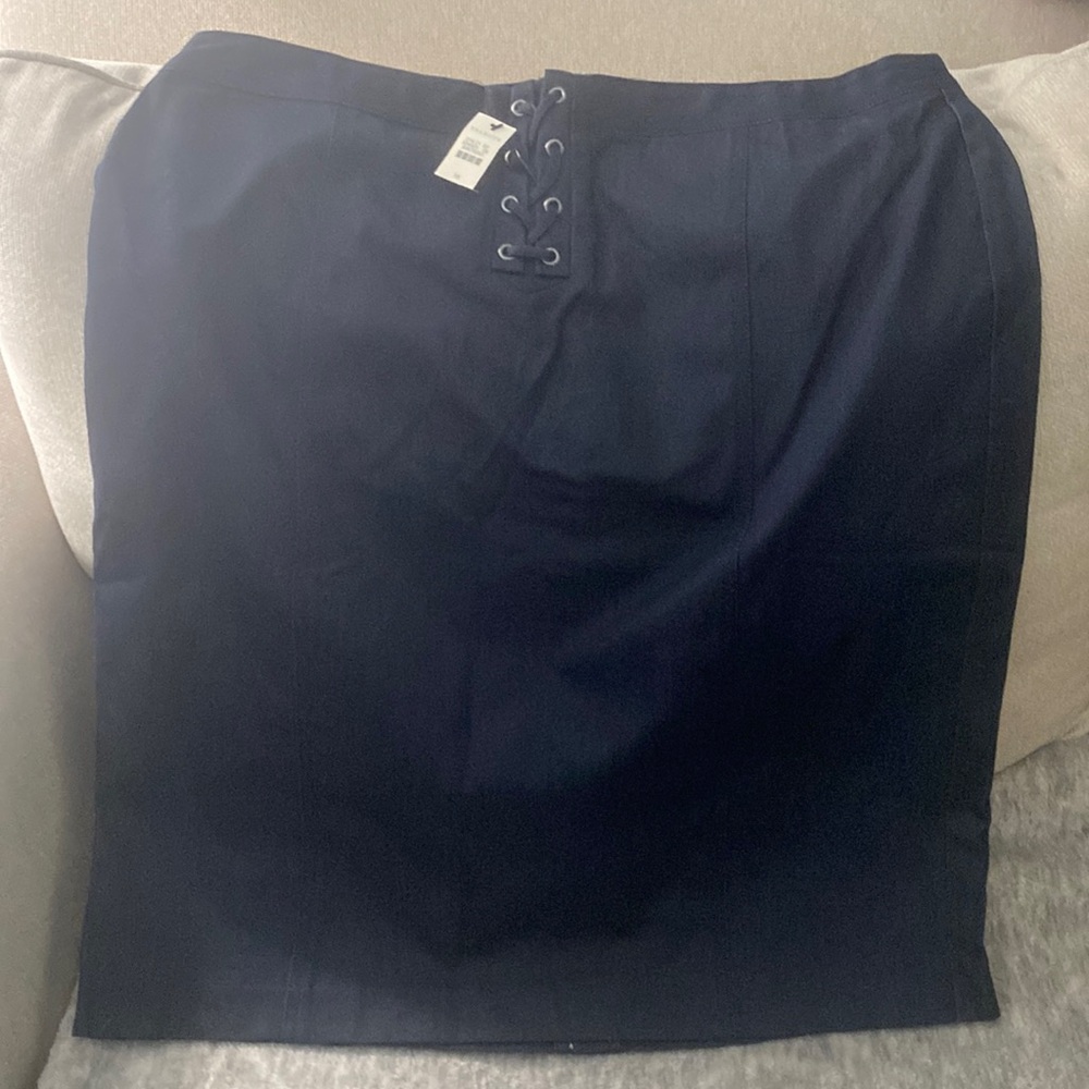 *Sexy, talbots skirt size 16 misses. Measurement included